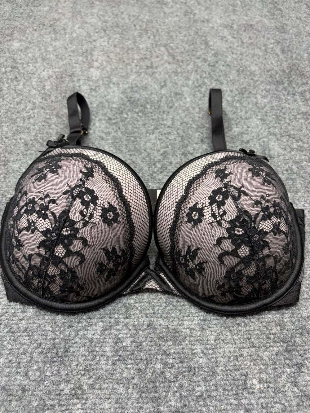 Victoria's Secret Bra Sexy Black Lace Lightly Padded Underwire Demi Size 34DD